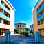 Giallomango Apt in Lucca
