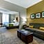 Comfort Inn & Suites Lenoir Hwy 321 Northern Foothills