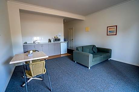 One-Bedroom Standard Apartment