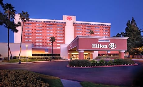 Hilton Concord