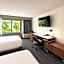 Courtyard by Marriott Houston Hobby Airport