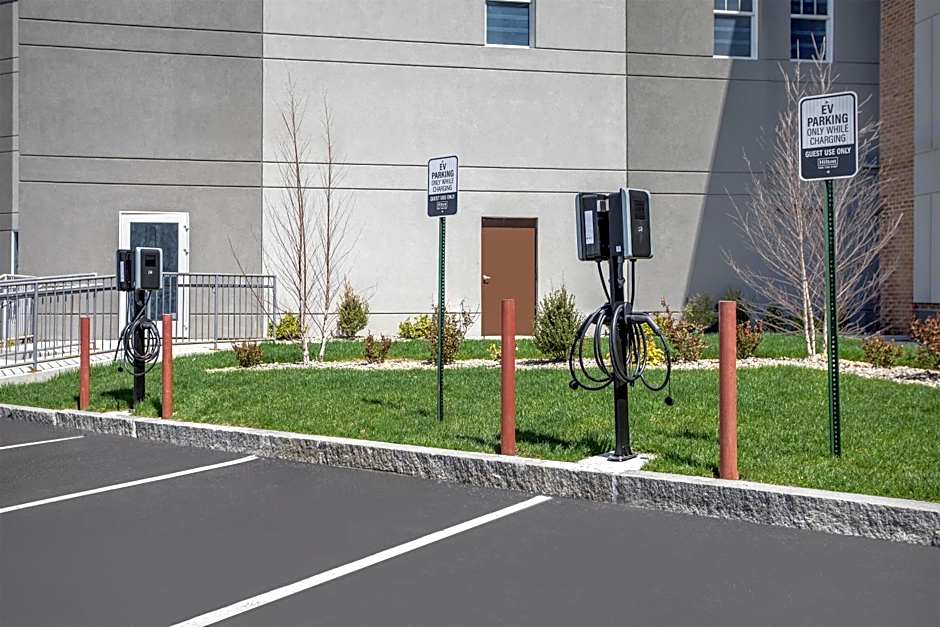 Home2 Suites by Hilton Chelmsford Lowell