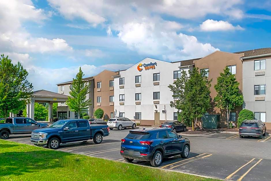 Comfort Suites Auburn Hills-Detroit