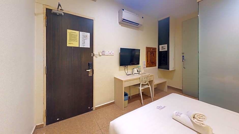 Hotel Zamburger Lavender Permas