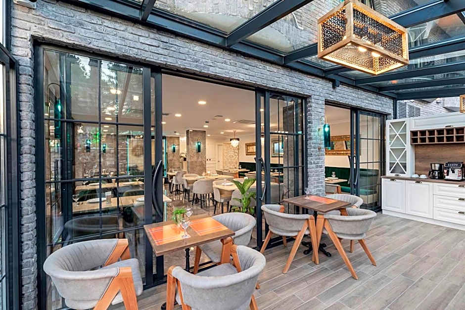 LAGUN CASTLE HOTEL&SPA