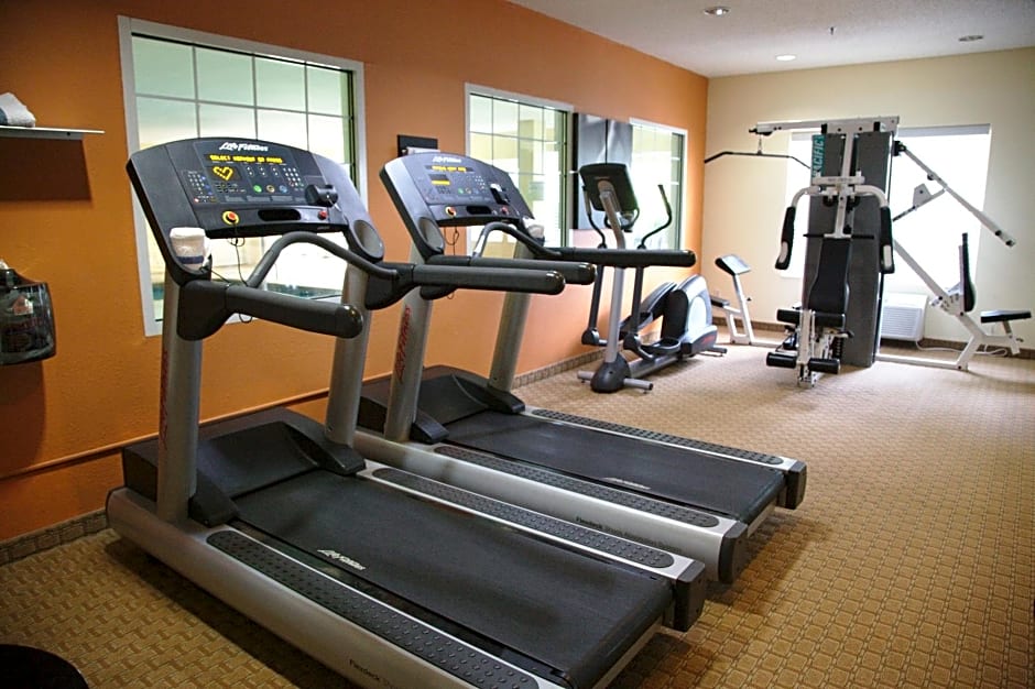 Country Inn & Suites by Radisson, Bloomington-Normal West, IL