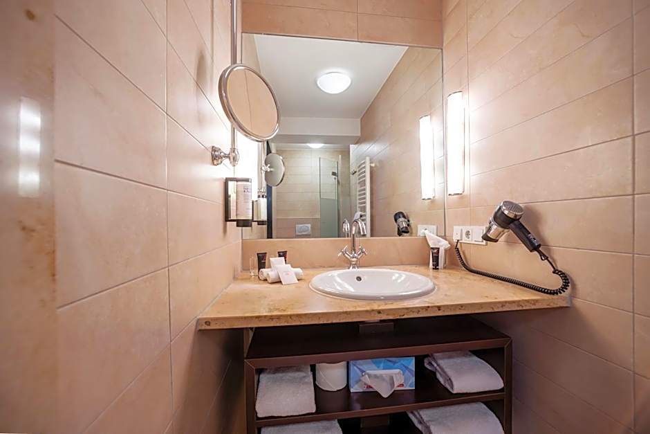 Eden Hotel Früh am Dom