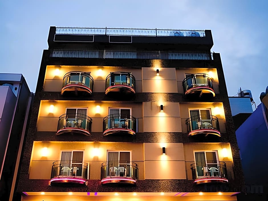Ibiza Kenting Hotel