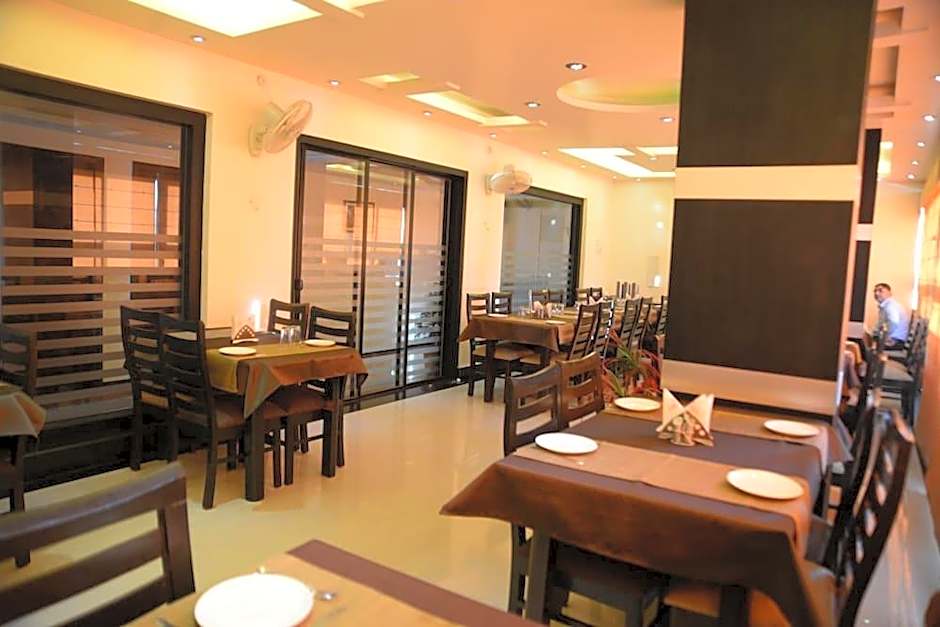 Hotel Divine Destination