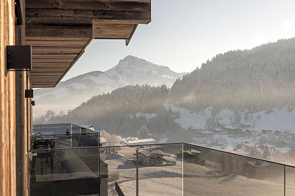 GOING TRIPLE A apartments WEST