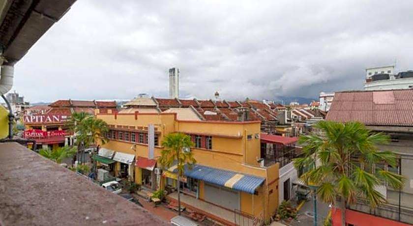 Cocoa Mews Cafe & Home