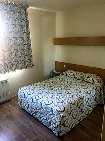 Double Room - 2 People