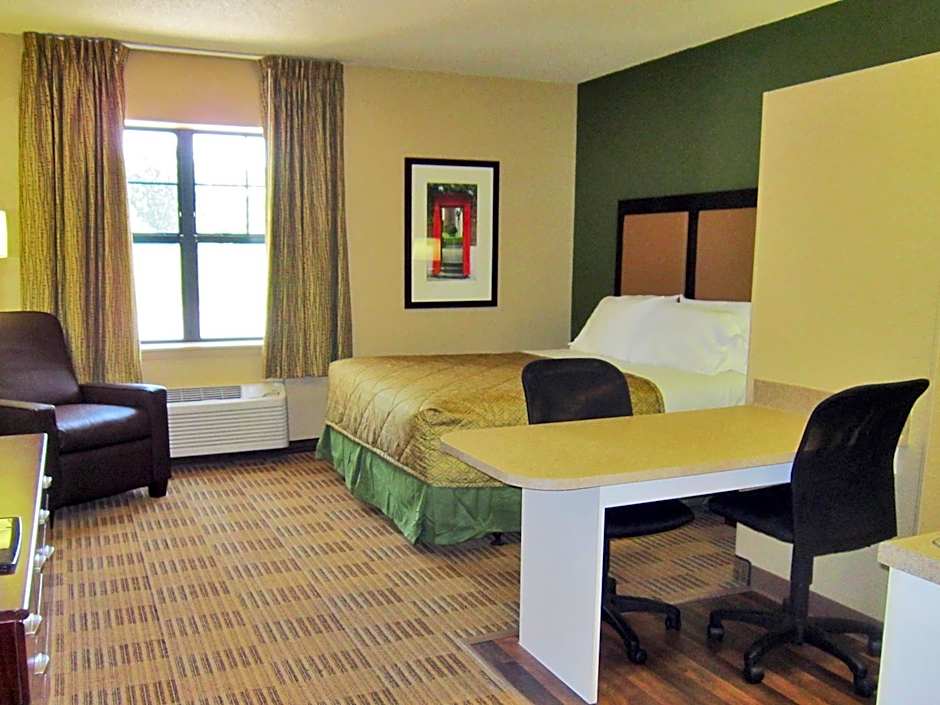 Extended Stay America Suites - Toledo - Holland