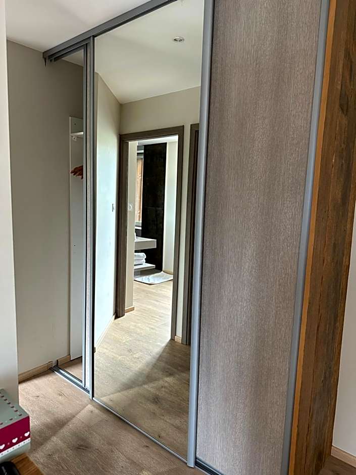 Maison La Devinière - sauna et spa compris accessibles toute l'année