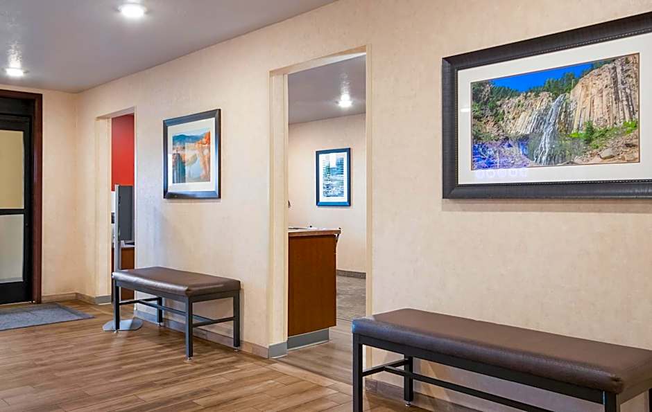 My Place Hotel Bozeman