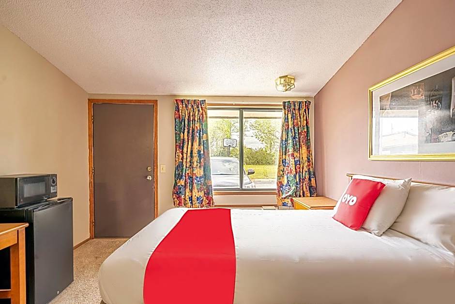 OYO Hotel Daleville AL Hwy 84