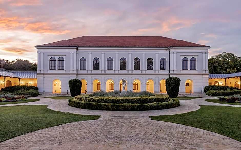Anna Grand Hotel