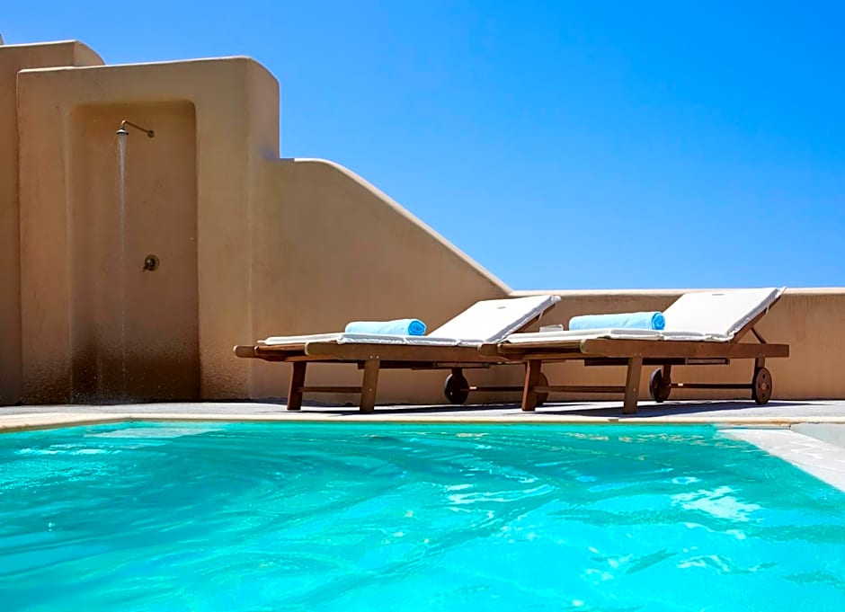 Voreina Gallery Suites