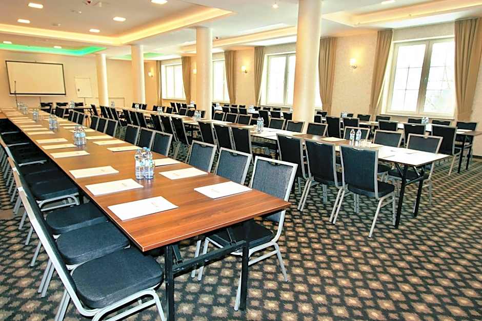 Hotel Nowy Zdrój - Centrum Zdrowia i Wypoczynku