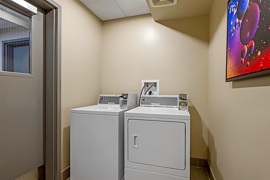 Best Western Plus Dauphin