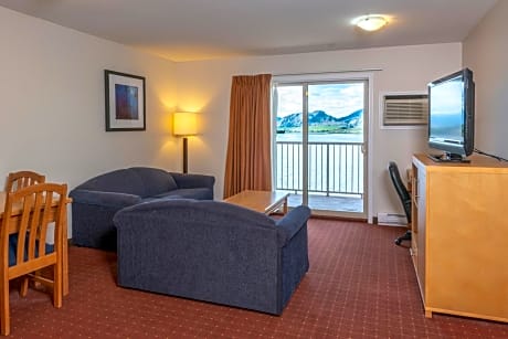 Coast Premium Two Bedroom Suite