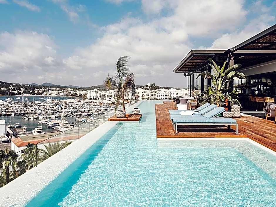Aguas de Ibiza Grand Luxe Hotel