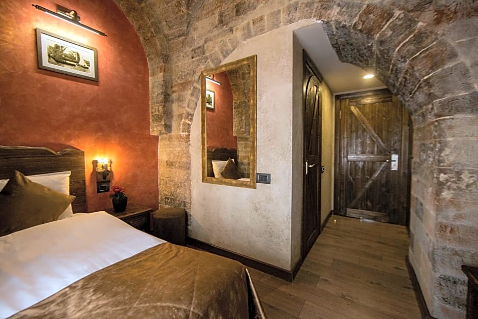 Passage Boutique Hotel