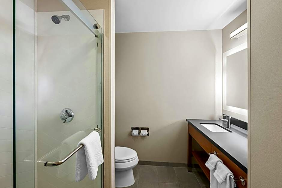 Fairfield Inn & Suites by Marriott Portsmouth Exeter