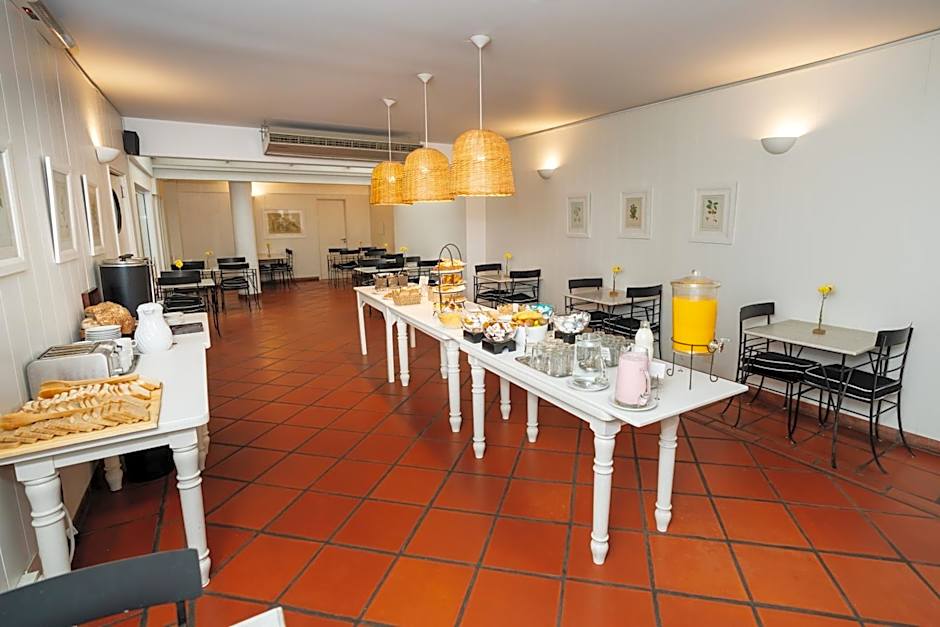 Loi Suites Esmeralda