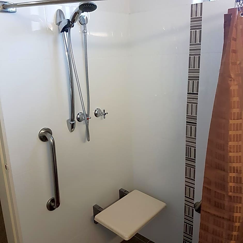 Chelsea Motor Inn