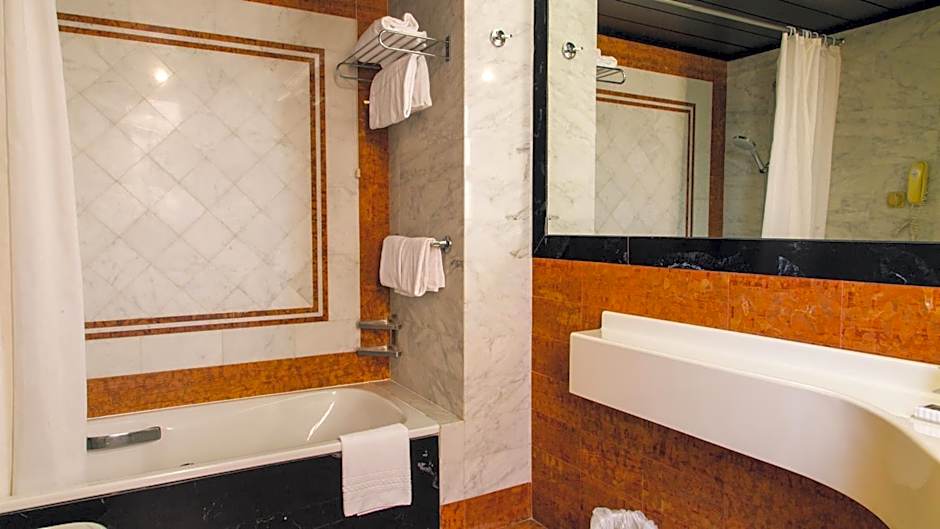 Grand Hotel Excelsior'S