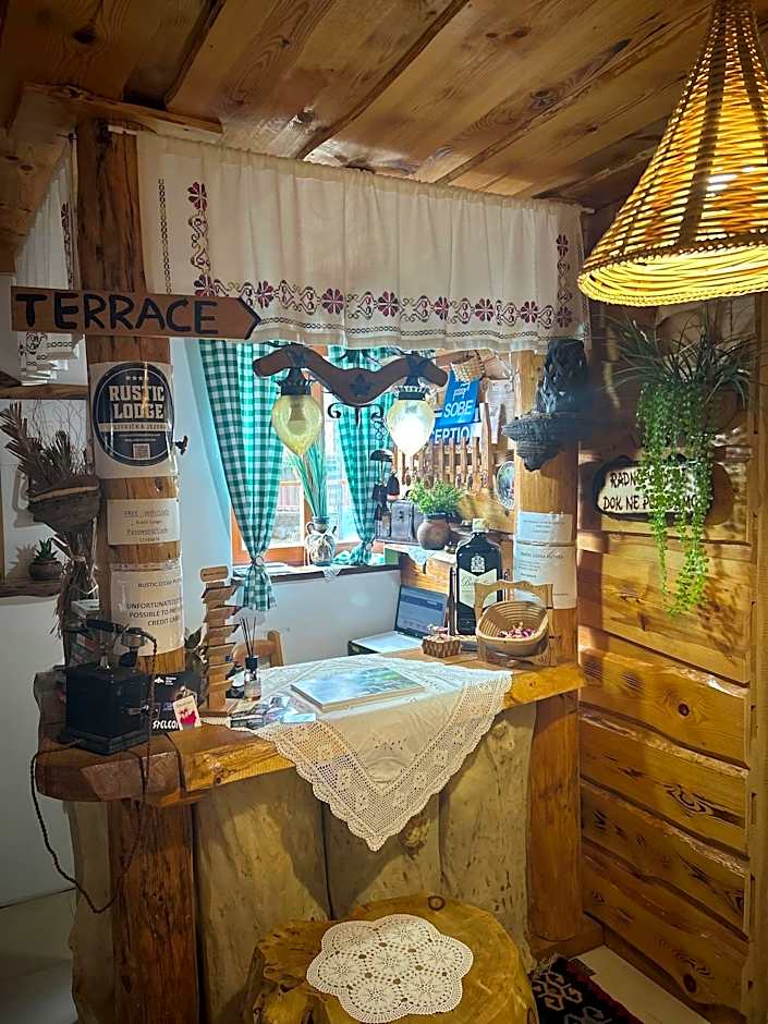 Foto 1 di 40 di Rustic Lodge Plitvice
