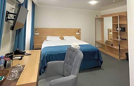 Superior Deluxe Double or Twin Room