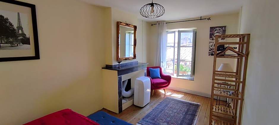 Carcassonne Town House, Rue Barbès