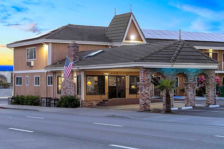 Ramada Bayside Inn & Suites Eureka
