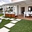 Cozy House with garden & pool
