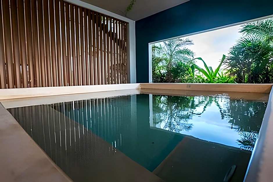 Oasis Yaaxlum