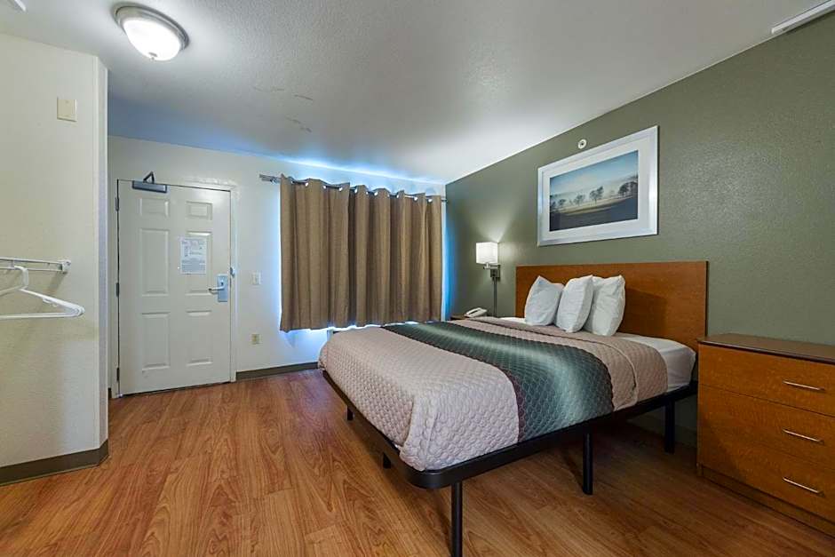 Hometowne Studios Dallas - Irving