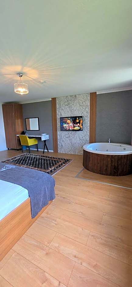 Bungaport Luxury Bungalows&Suits