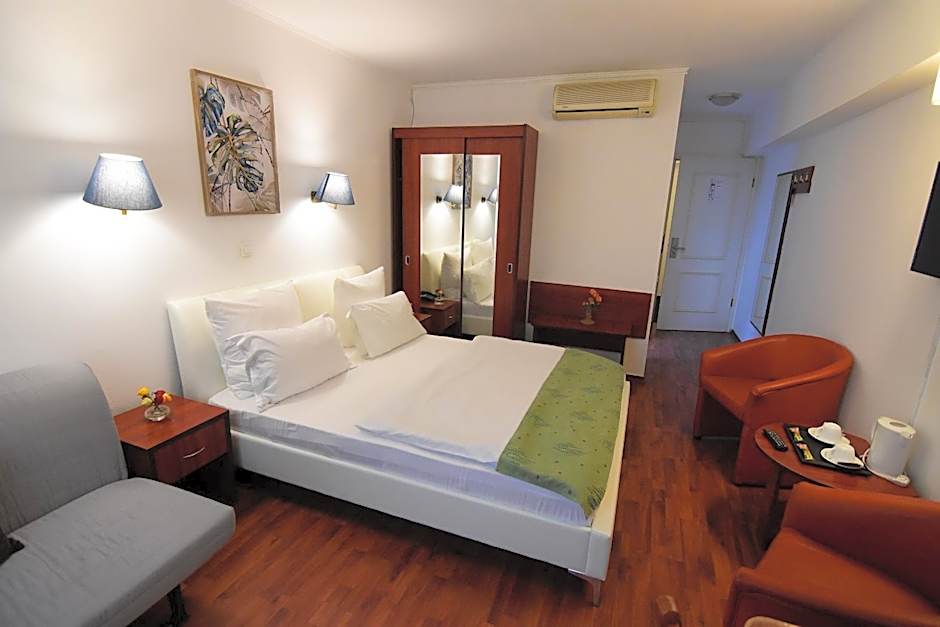 Atrium Hotel Bucharest City Center