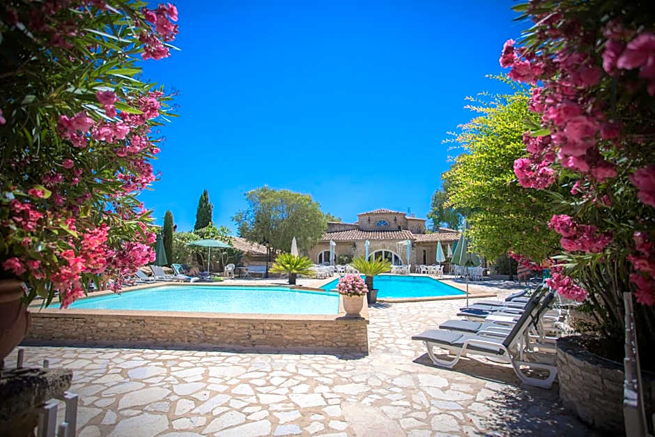 L'Enclos des Lauriers Roses