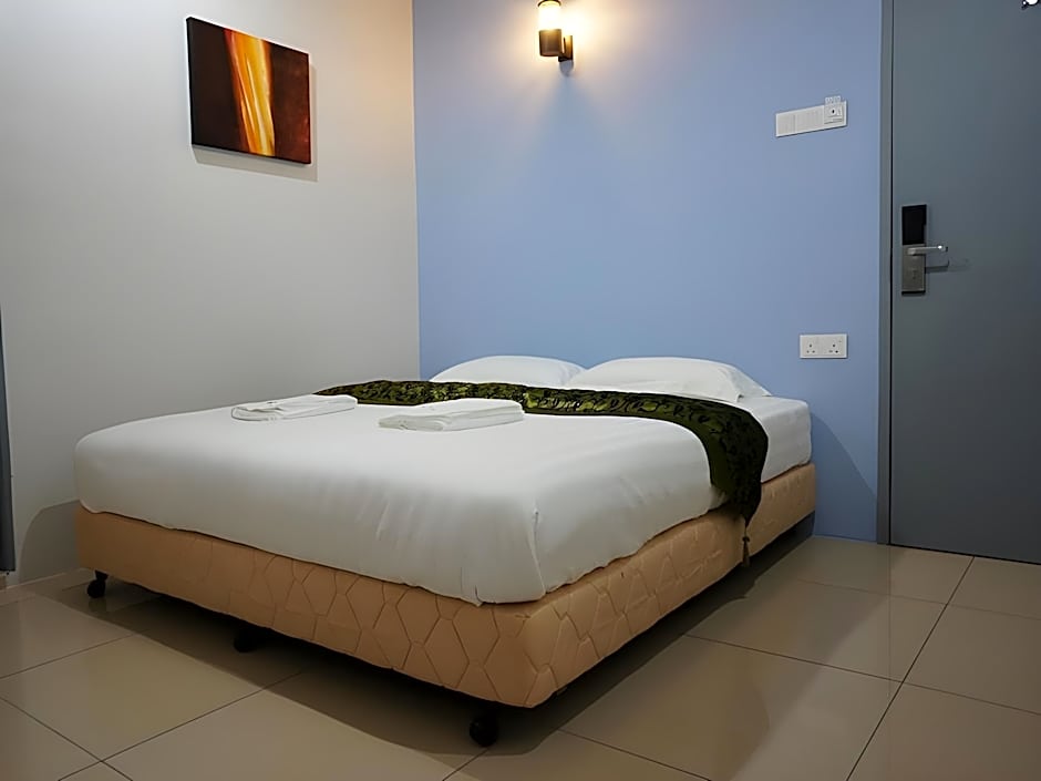 Green Hotel