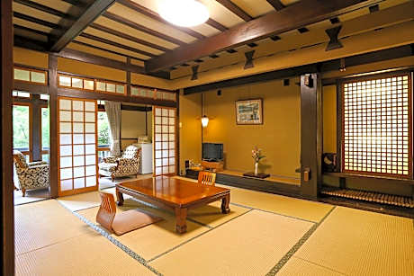 Japanese Style with Shared Bathroom