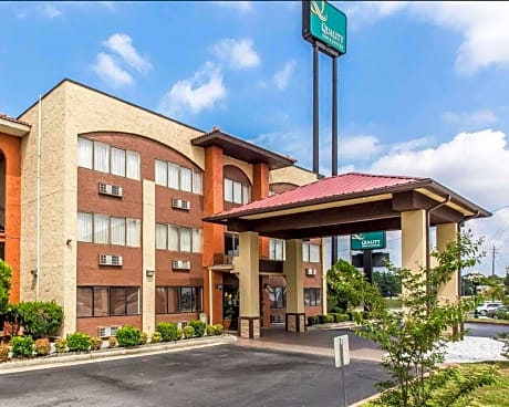 Quality Inn & Suites Morrow Atlanta South