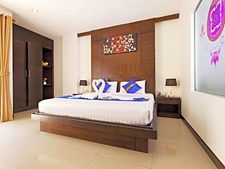 King Room with Balcony