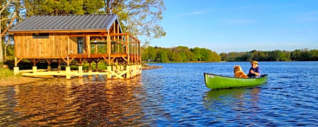 Cabanes Lacustra à l'Etang de la Ramade