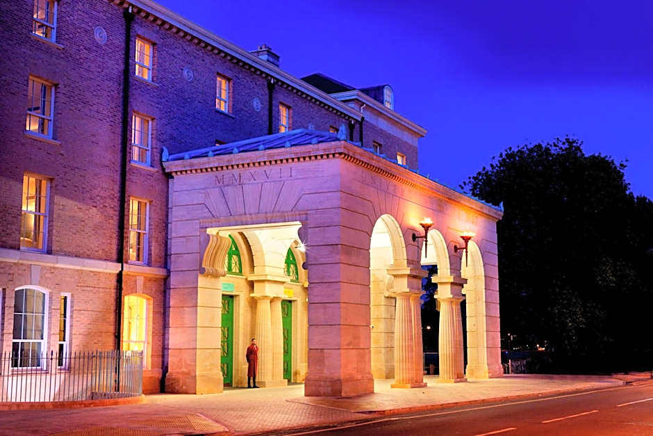 University Arms, Autograph Collection