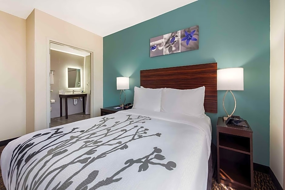 Sleep Inn Brooklyn - Sheepshead Bay
