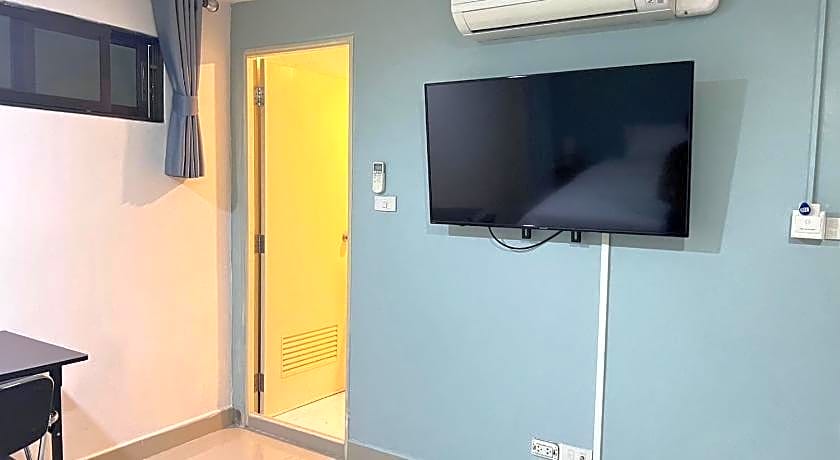 The Freelancer Hotel