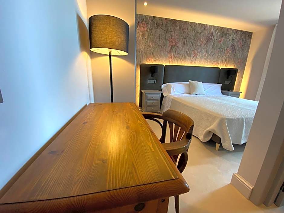 El Serrat De Tregura